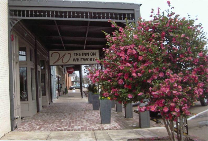 The Inn On Whitworth Brookhaven Exteriör bild